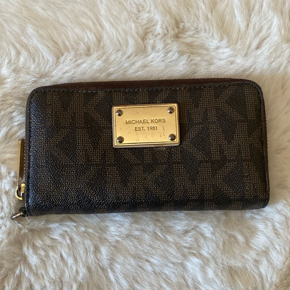 MICHAEL Michael Kors Handbags - Michael Kors wallet